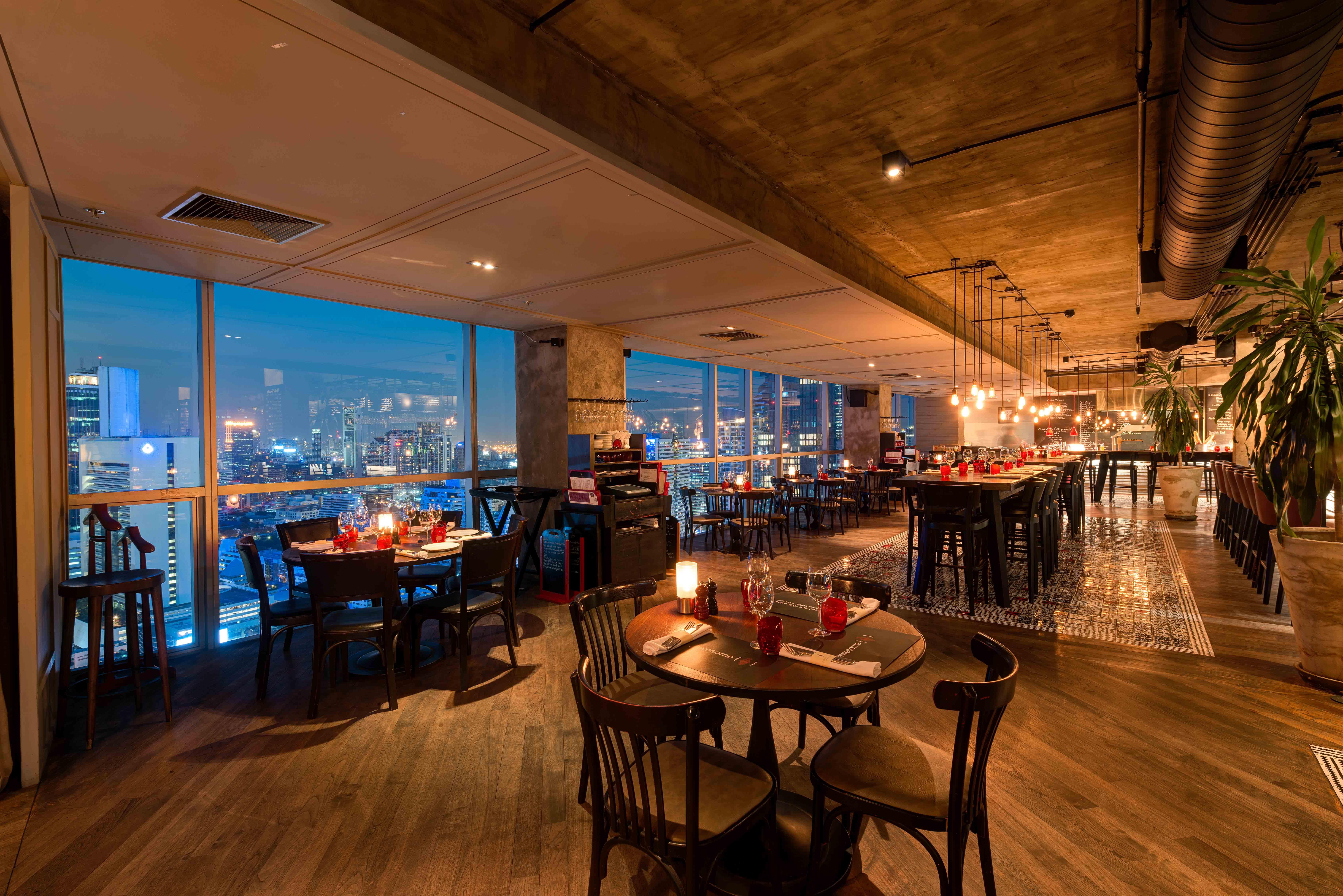 Pullman Bangkok Hotel G Exterior photo The 39th Restaurant